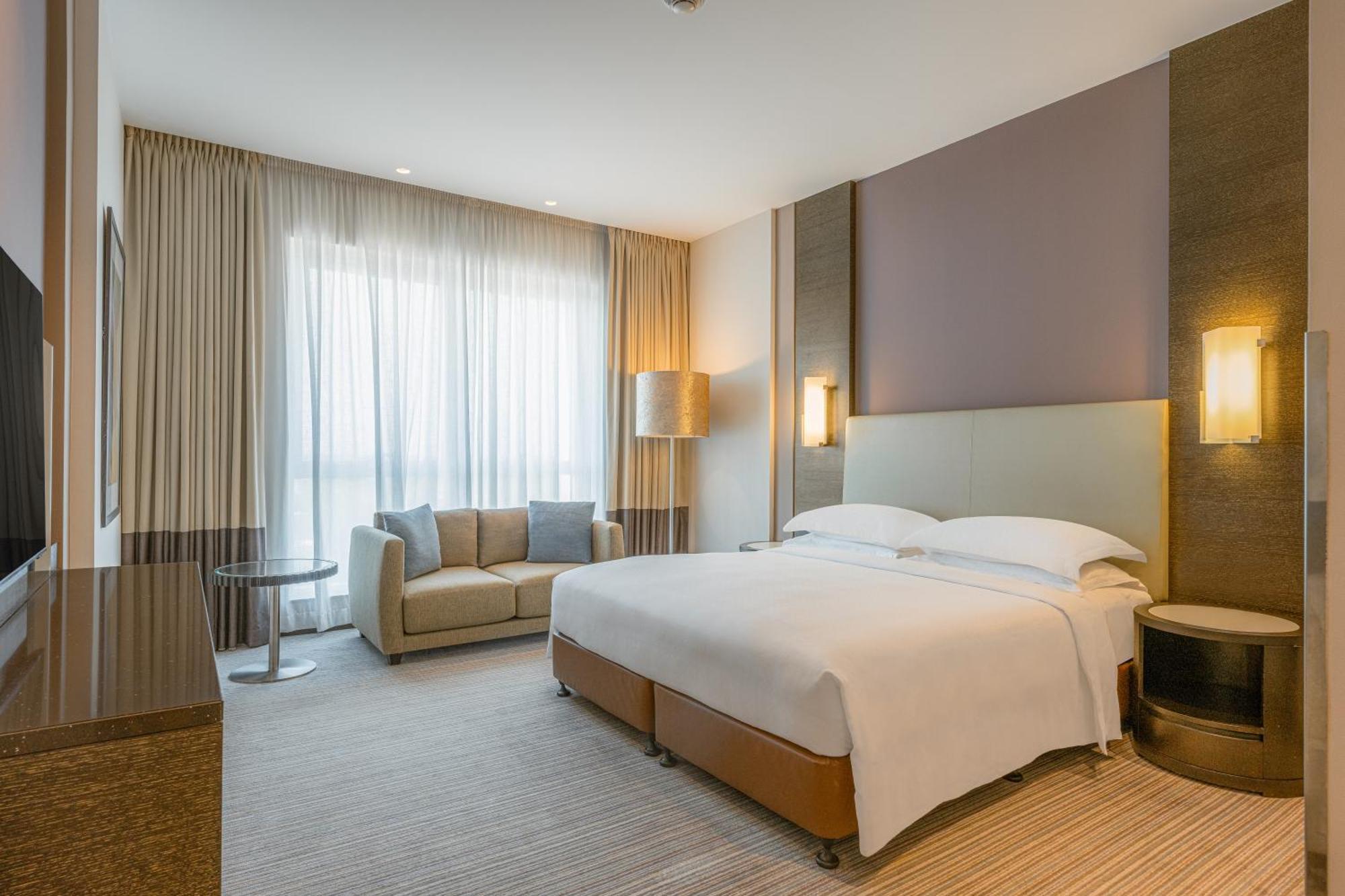 Four Points By Sheraton Аль-Айн Екстер'єр фото Deluxe Room